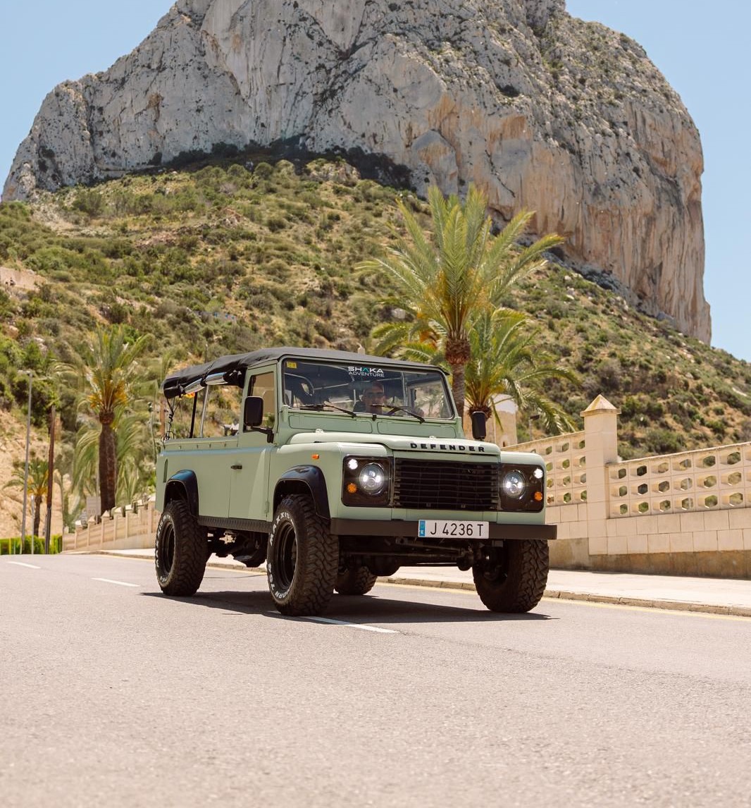 Defender Tour Shaka Adventure